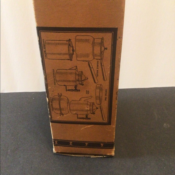 Rare 1930’s Cookcraft Swiss sauce pan w/original box - Picture 5 of 7